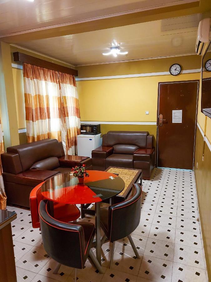 Hotel Relax Κινσάσα Εξωτερικό φωτογραφία