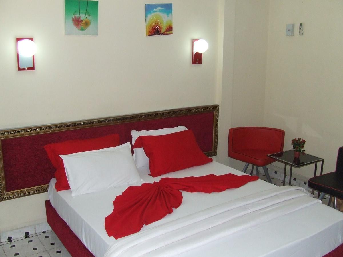 Hotel Relax Κινσάσα Εξωτερικό φωτογραφία