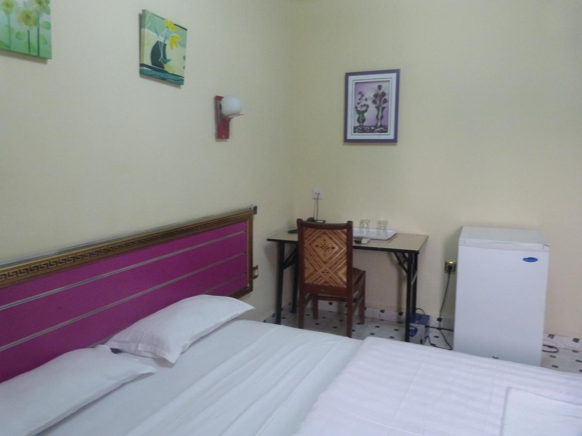 Hotel Relax Κινσάσα Εξωτερικό φωτογραφία